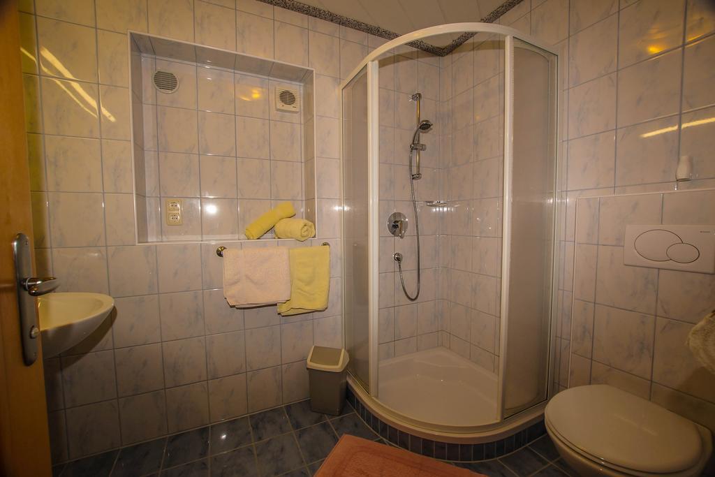 Appartement Winkler Вайдринг Номер фото